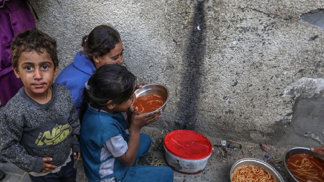 Gazze'de yemek dağıtımı yapıldı