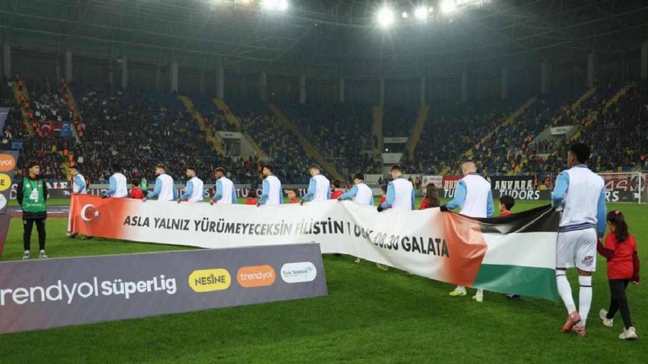 Gençlerbirliği - Trabzonspor maçında 7 gol: Ankara’da kazanan ev sahibi