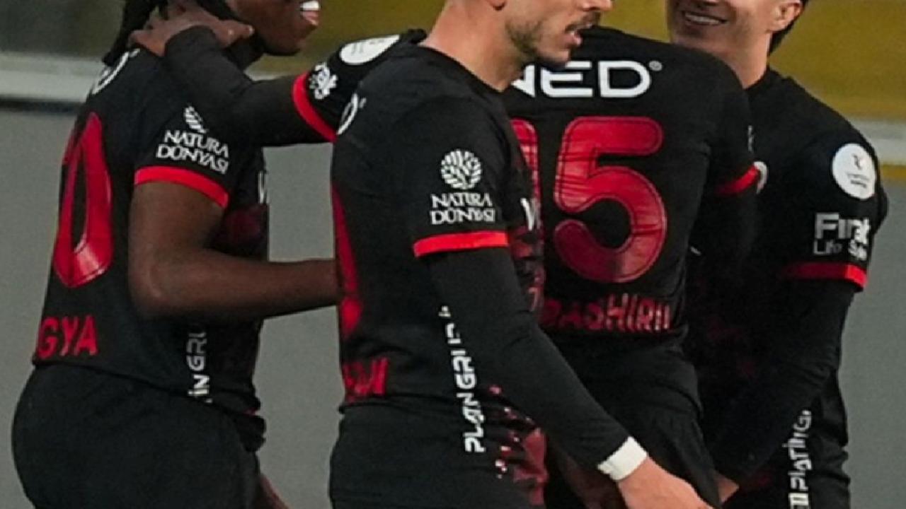 Gençlerbirliği - Trabzonspor maçında 7 gol: Ankara’da kazanan ev sahibi