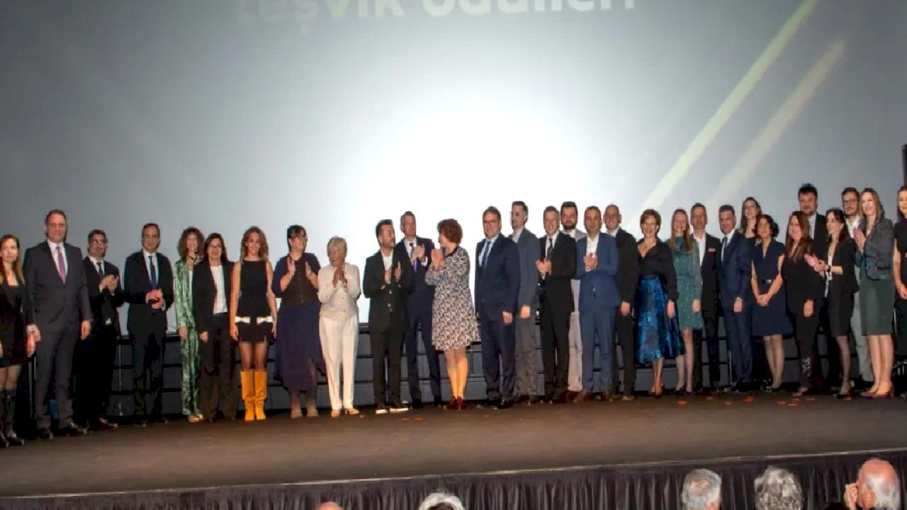 İnci Holding'in Geleneksel Cevdet İnci Onur Gecesi'nde Başarılar Ödüllendirildi