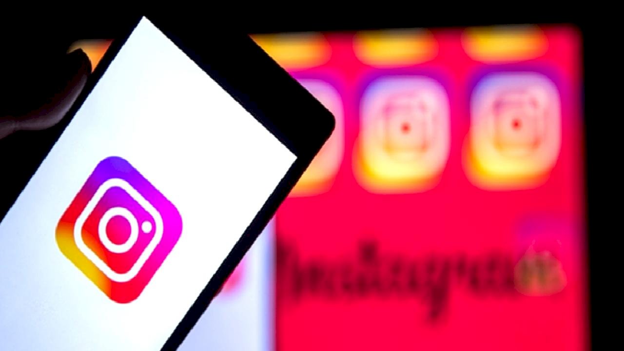 Instagram&#039;da bu ayarı yapın, Reels&#039;ları otomatik kaydırın...