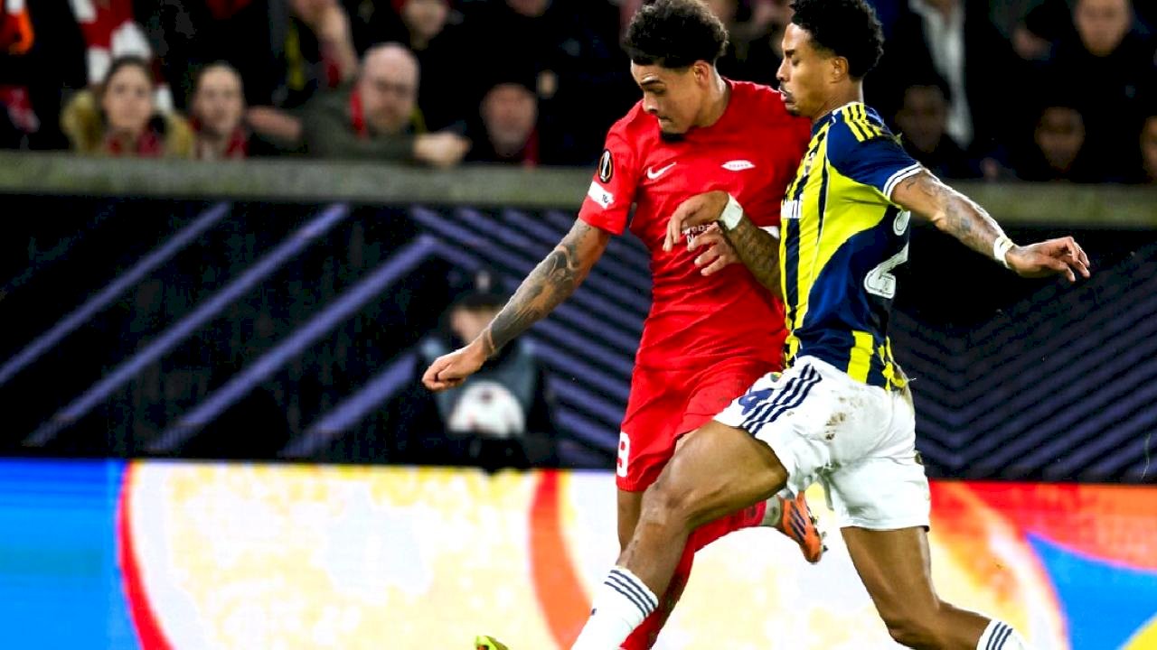 Jayden Oosterwolde: Ligde de bana göre iyi gidiyoruz