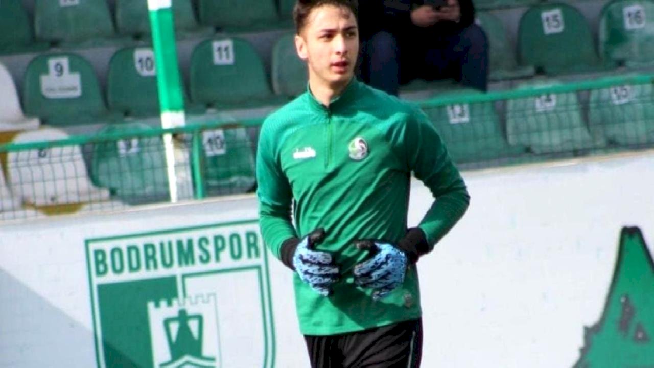 Kaleciden &quot;Gol yerim&quot; mesajı! Bahis yazışmaları ortaya çıktı