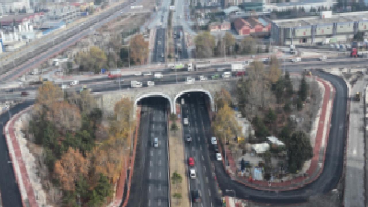 Konya Marangozlar Köprülü Kavşağı'nda iki şerit açıldı