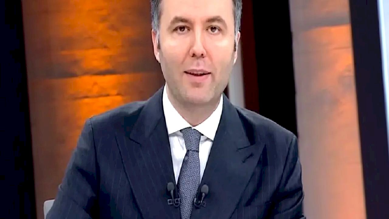 Mehmet Akif Ersoy&#039;dan yeni açıklama: &#039;Akif&#039;i patlatacağım&#039; diyerek sağda solda gezenler var