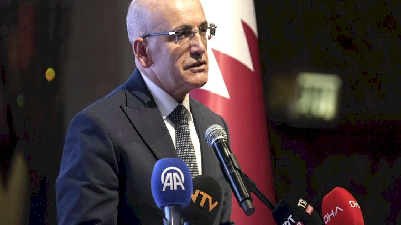 Mehmet Şimşek: Katar&#039;la ticaret hedefi 5 milyar dolar