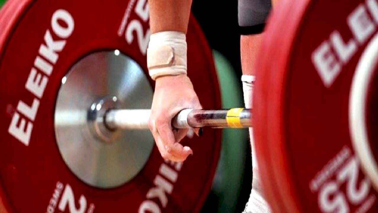 Milli halterciler, bu yıl uluslararası yarışmalarda 310 madalya kazandı