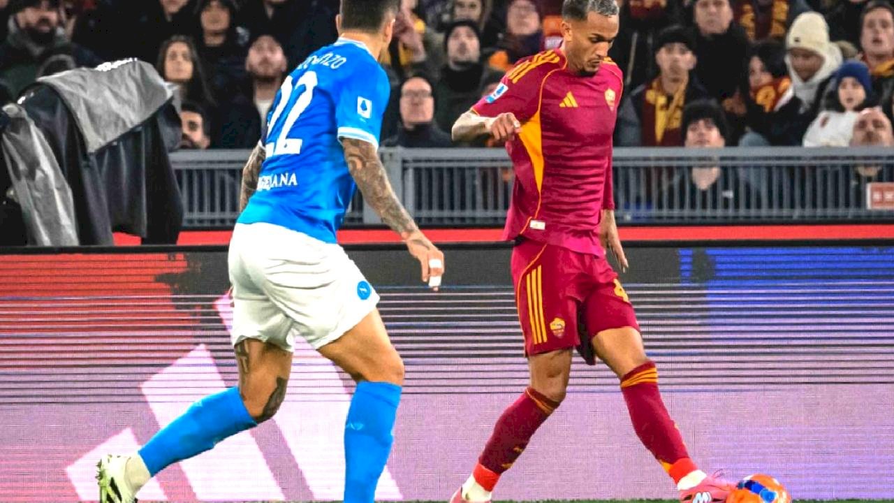 Napoli deplasmanda Roma'yı tek golle yendi
