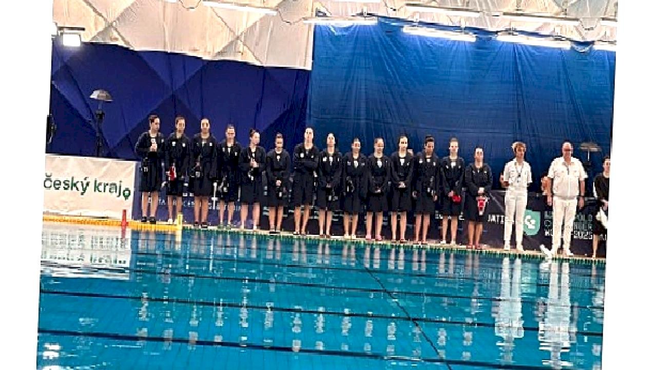 Nevşehir Belediyesi SK Kadın Sutopu Takımımızdan Tarihi Başarı