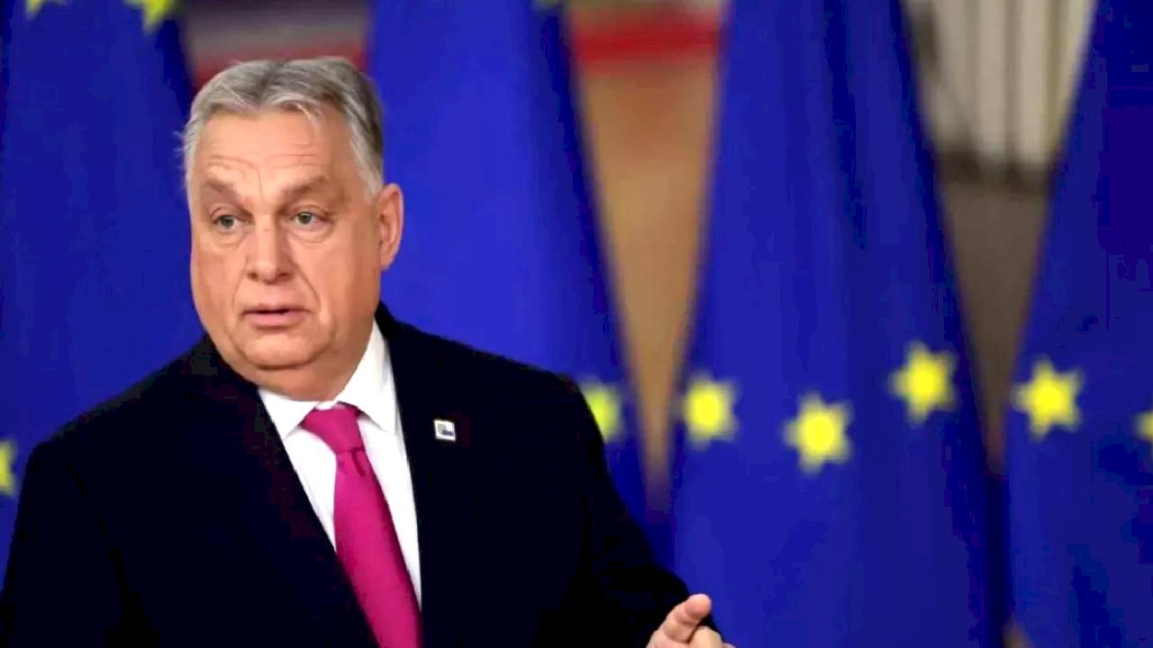 Orban: AB dağılma sürecinde