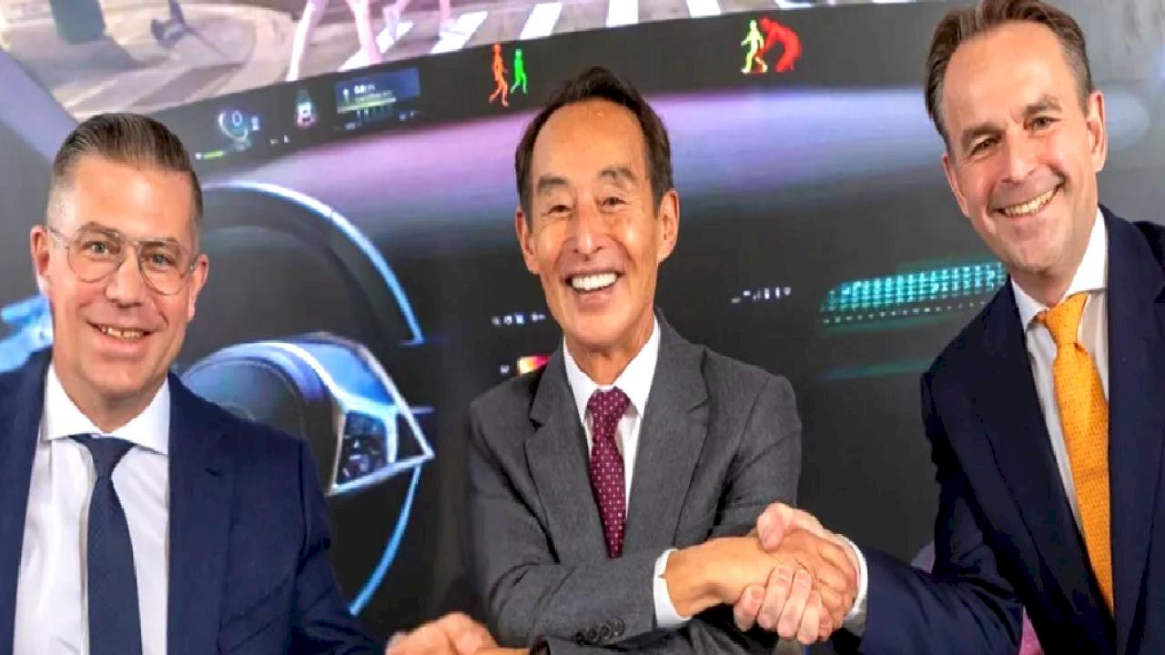 Otomotiv Teknolojisinde 1,5 Milyar Euro'luk Dev İmza: HARMAN, ZF'nin ADAS Birimini Satın Alıyor!