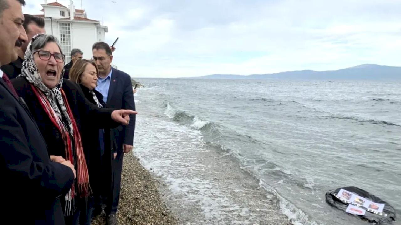Pakize Anne&#039;den Mudanya&#039;da denize siyah çelenk!