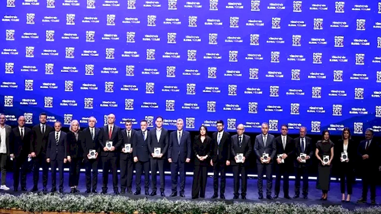 Platin Global 100 Ödülleri sahiplerini buldu