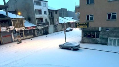 Ağrı Beyaza Büründü