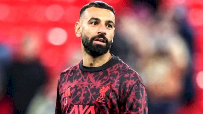Arne Slot kötü gidişe çözüm bulamadı, Mohamed Salah gemileri yaktı