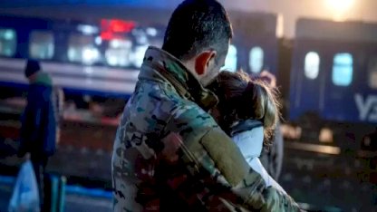 Aşk Treni: Savaş Ortasında Umut