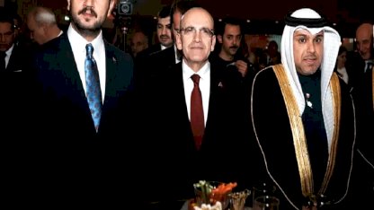 Bahreyn Kralı'nın Tahta Çıkışı Kutlandı