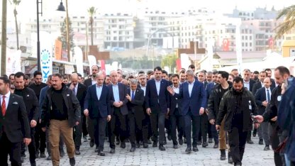 Bakan Kurum, Hatay'da, 455 bininci afet konutu teslimi öncesi incelemelerde bulundu