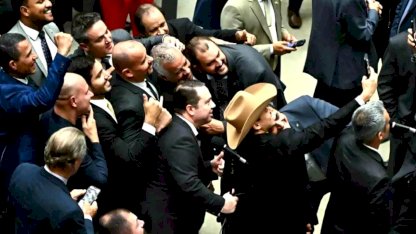 Bolsonaro'nun Ceza Süresi Düşürülecek