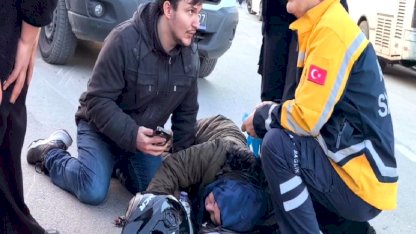 Bursa motosikletler kafa kafaya çarpıştı: 4 yaralı