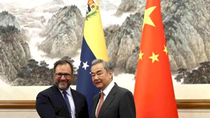 Çin, Venezuela'ya Destek Verdi