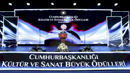 Cumhurbaşkanı Erdoğan: "Filistin halkının yanında eğilmeden, bükülmeden dimdik duruyoruz"