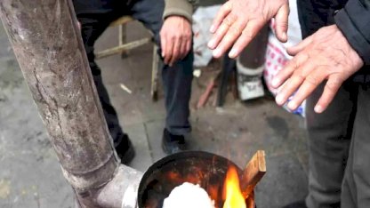 Erzincan'da Dondurucu Soğuklar Esnafı Zorluyor