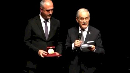 Eskişehir Büyükşehir Belediyesi'nin eski başkanı Büyükerşen aktif siyaseti bıraktı