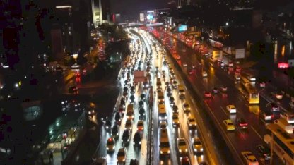 İstanbul'da Trafik Yoğunluğu %90'a Ulaştı