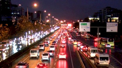 İstanbul’da trafik yoğunluğu oluştu