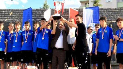 Kayseri Talas'ta Sporcu Fabrikası'ndan 2 yeni oyuncu