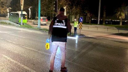 Kocaeli'de silahlı saldırı: 1'i futbolcu 3 yaralı