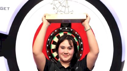 Milli dartçı Zehra Gemi dünya şampiyonu oldu