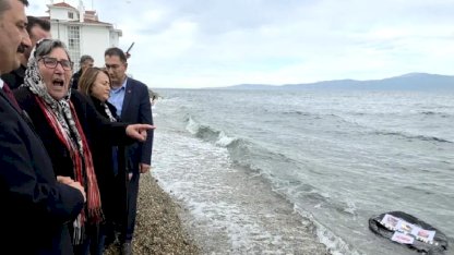 Pakize Anne'den Mudanya'da denize siyah çelenk!