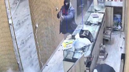 Suriye'de kuyumcu kardeşleri öldüren 2 soyguncu idam edildi