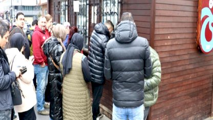 Trabzonspor - Beşiktaş maçının biletleri satışta