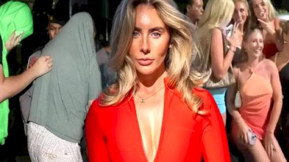 Ülkeyi ayağa kaldıran skandal! Tatil adasında 17 erkekle birlikte yakalandı