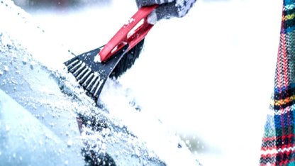 Ustaların kullandığı yöntem ortaya çıktı: Araba camı böyle çözülüyor