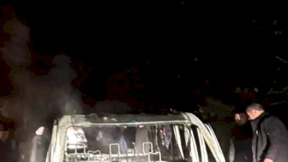 Yenice'de Ticari Araç Yangınida Kullanılamaz Hale Geldi