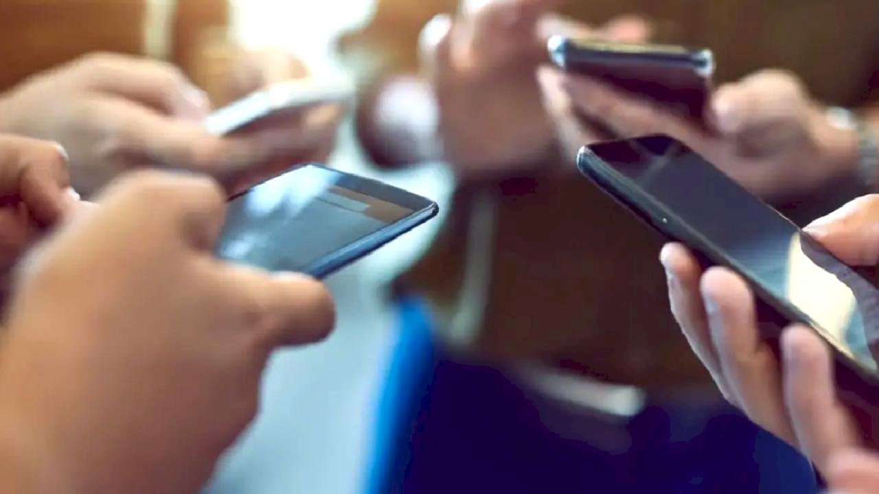 Telefon alacaklar dikkat! Tarih belli oldu, dev zam geliyor