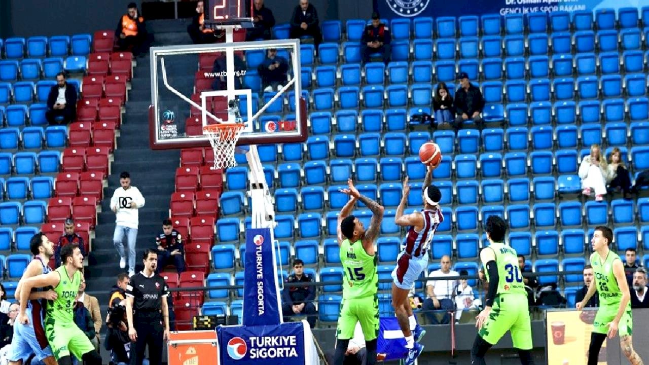 Trabzonspor, TOFAŞ karşısında kazandı