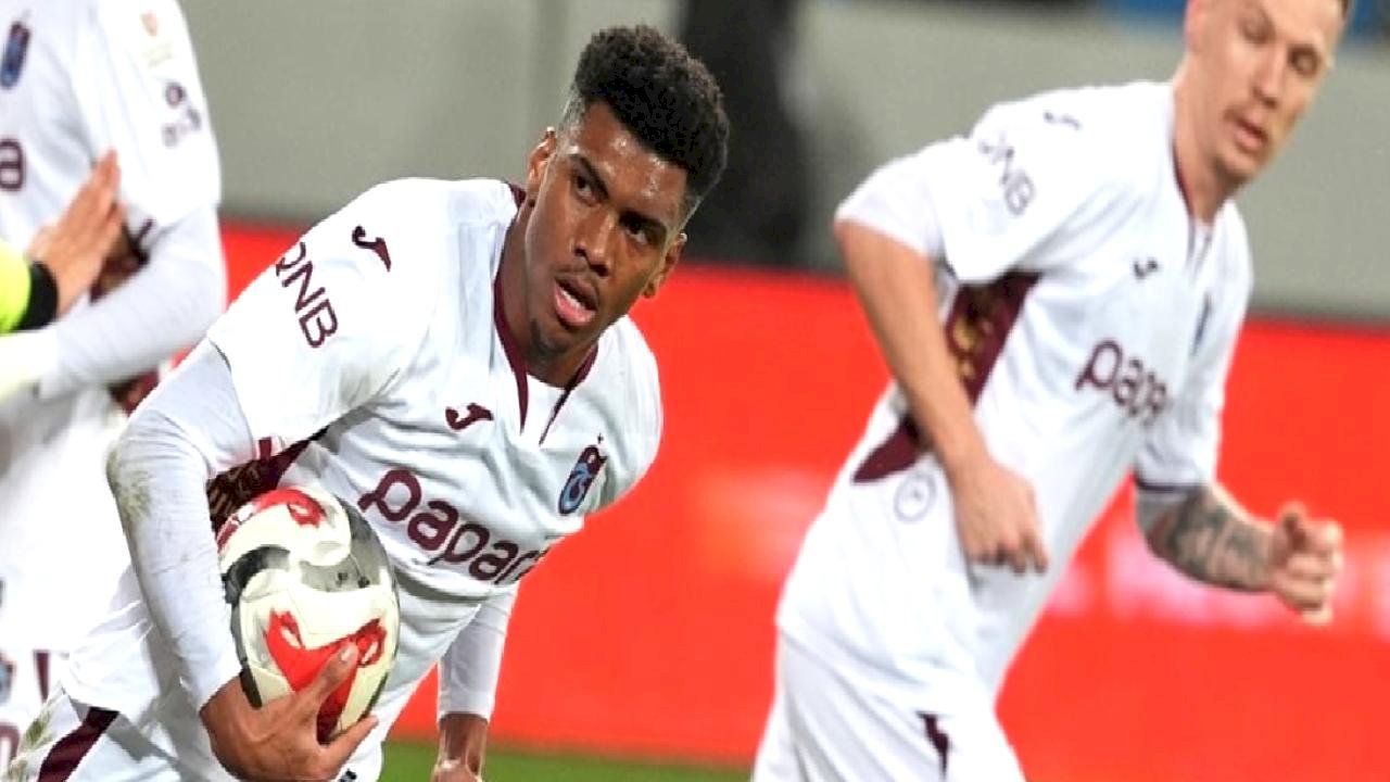 Trabzonspor'dan şampiyonluk sonrası en iyi ilk yarı performansı