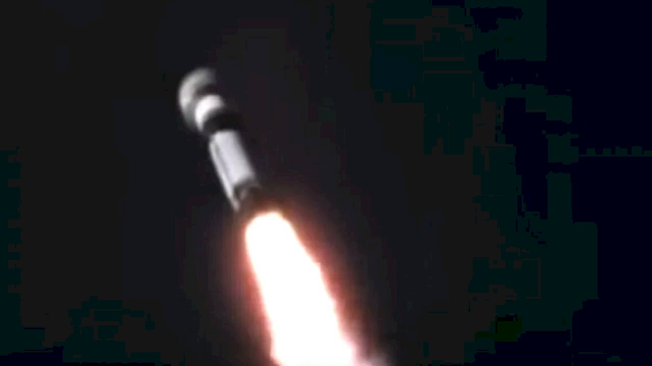 Türkiye uzayda yeni bir eşiği aştı! ASELSAN'ın LUNA-1 uydusu uzaya fırlatıldı