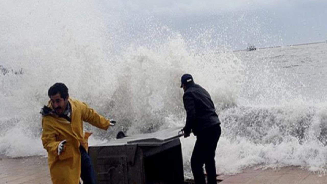 Ülke genelinde sağanak yağış hakim: Sıcaklıklar mevsim normallerinde seyredecek