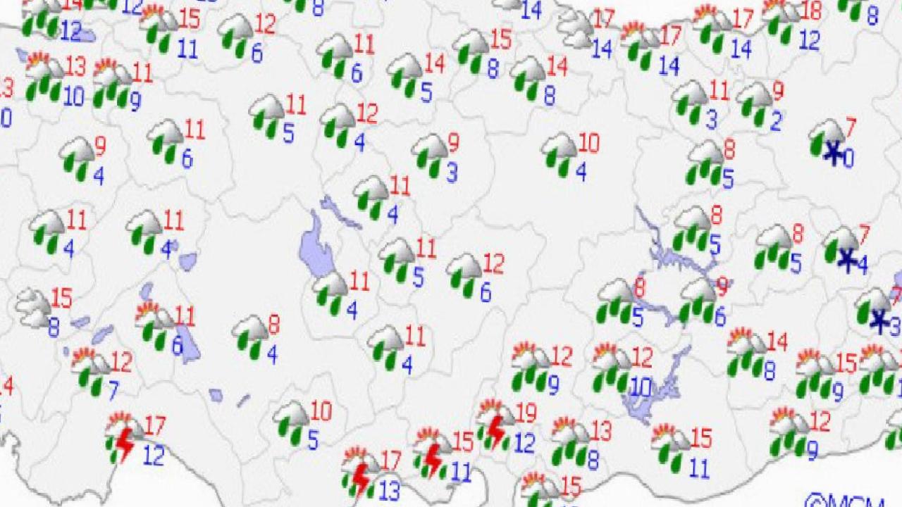 Ülke genelinde sağanak yağış hakim: Sıcaklıklar mevsim normallerinde seyredecek