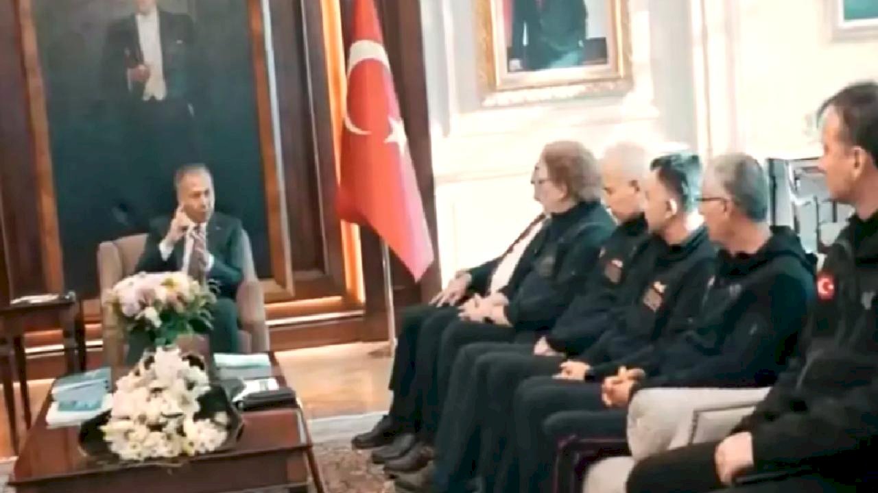 Yerlikaya'dan AFAD'a Kutlama