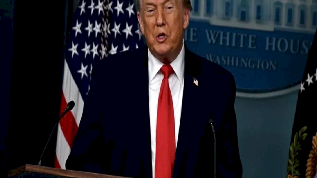 ABD Başkanı Trump: Ahmed eş-Şara çok güçlü ve çetin birisi