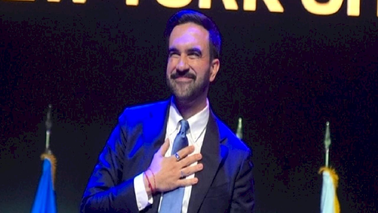 ABD’de tarihi yemin: Zohran Mamdani Kur’an-ı Kerim'e el basarak göreve başlayacak