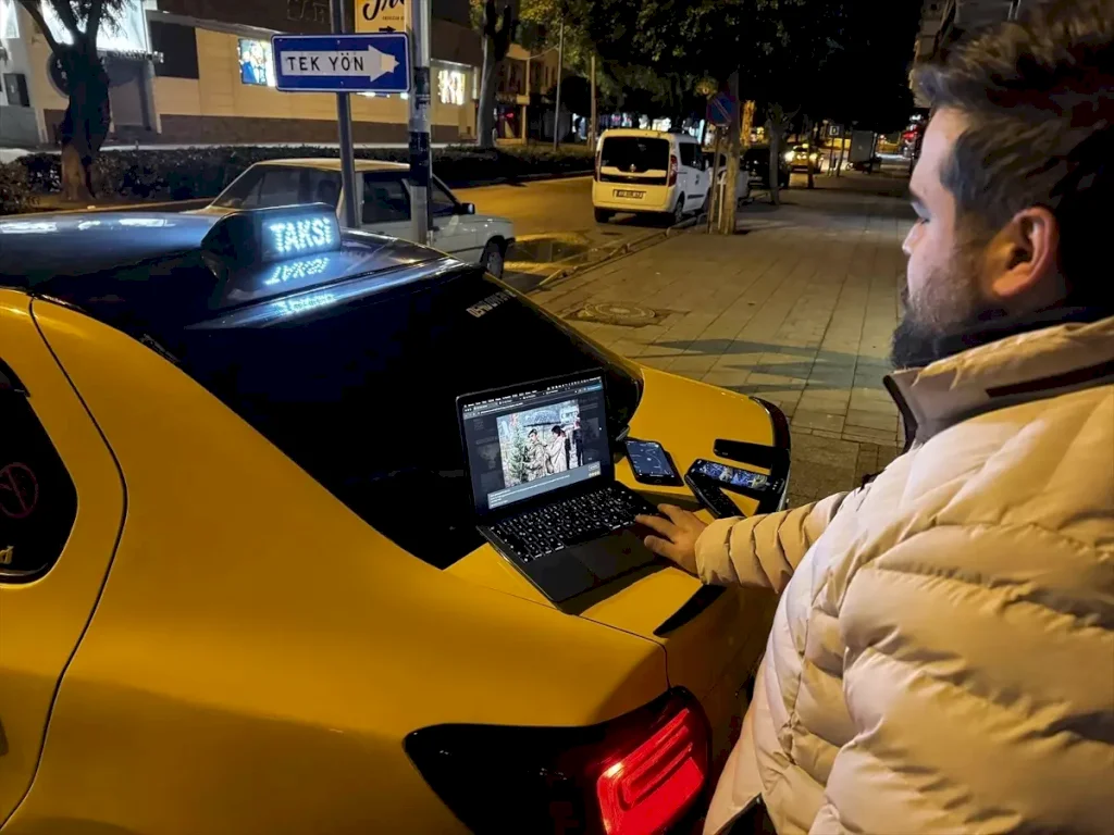 Adana'da Gece Çalışanlar 'Yılın Kareleri' Oylamasında