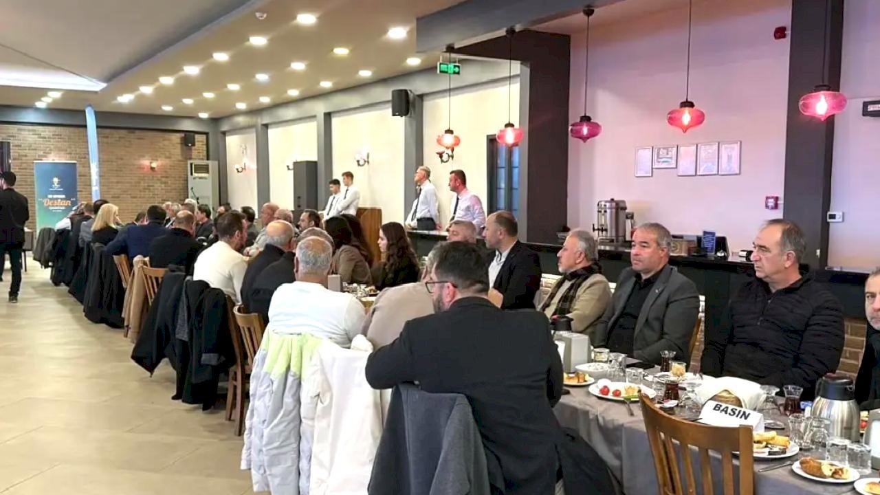 AK Parti'li Uygur: Çanakkale, zor zamanlarda ayağa kalkma kudretidir